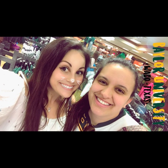 Hi! Welcome to my closet... - Picture 4 of 4